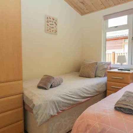 Lakeland View Lodge,