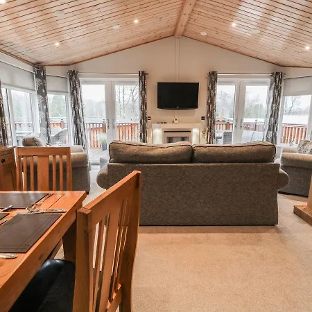 Lakeland View Lodge,